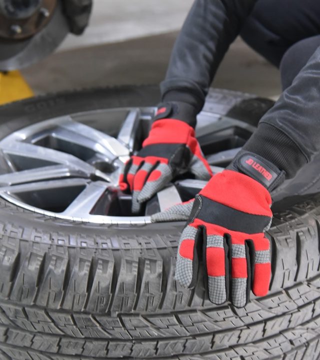 Tyre Change - mobile unit UAE